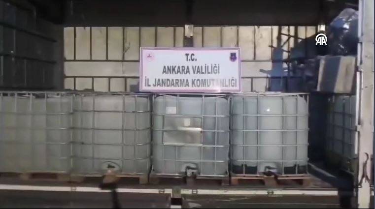 Ankara'da kaçak alkol operasyonu: 10 bin litre etil alkol ele geçirildi 6